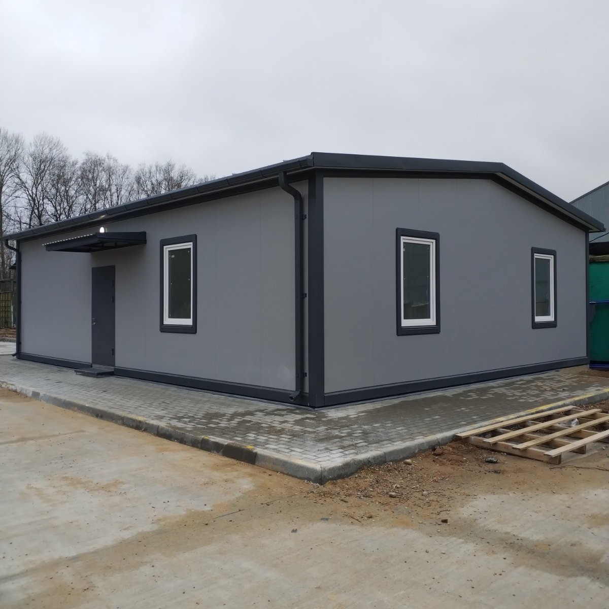 Административно-бытовой комплекс